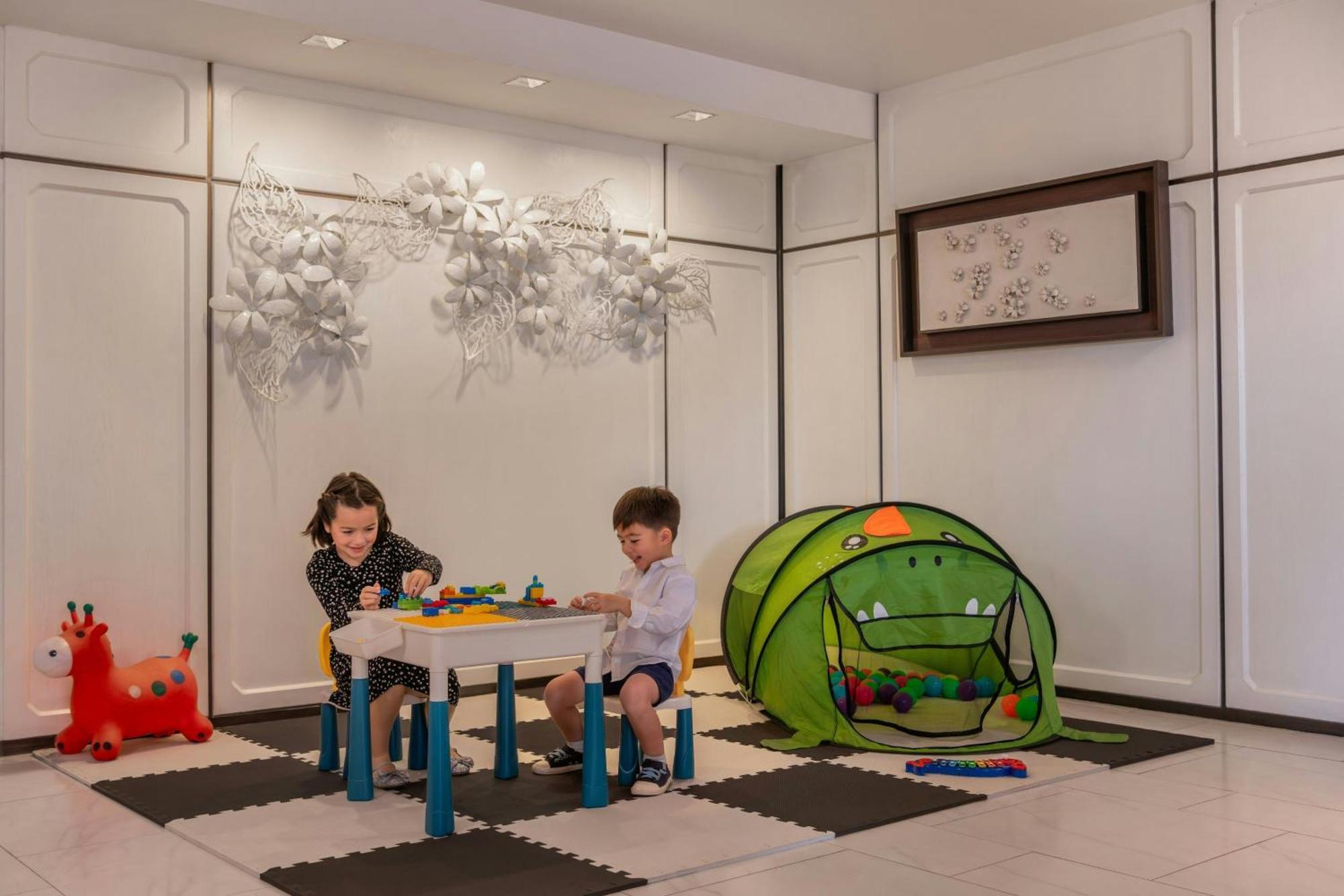 The Athenee Hotel, A Luxury Collection Hotel, 5* Bangkok